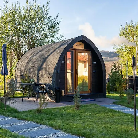 Glamp In Style Pods Resort Bran  Exterior photo