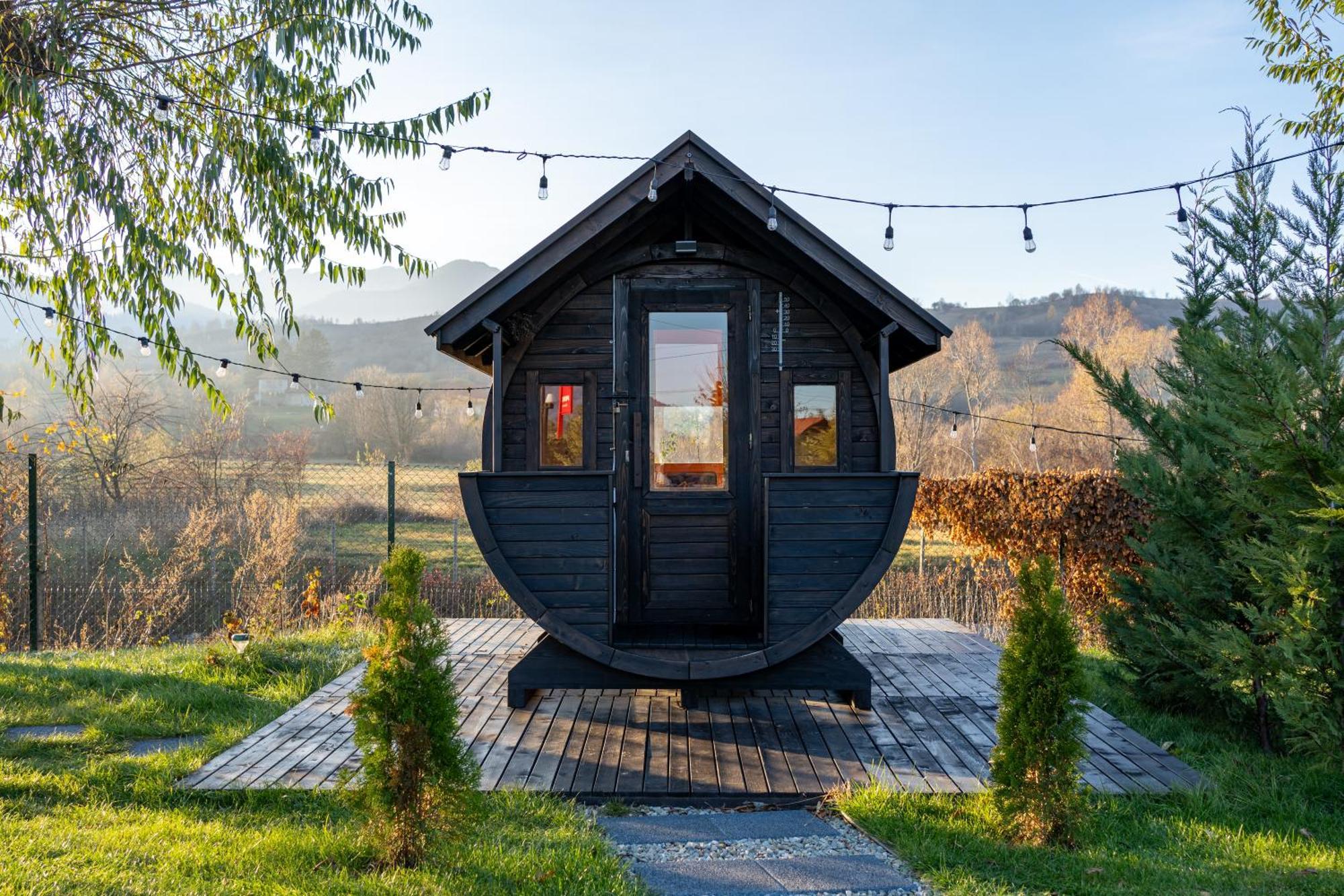 Glamp In Style Pods