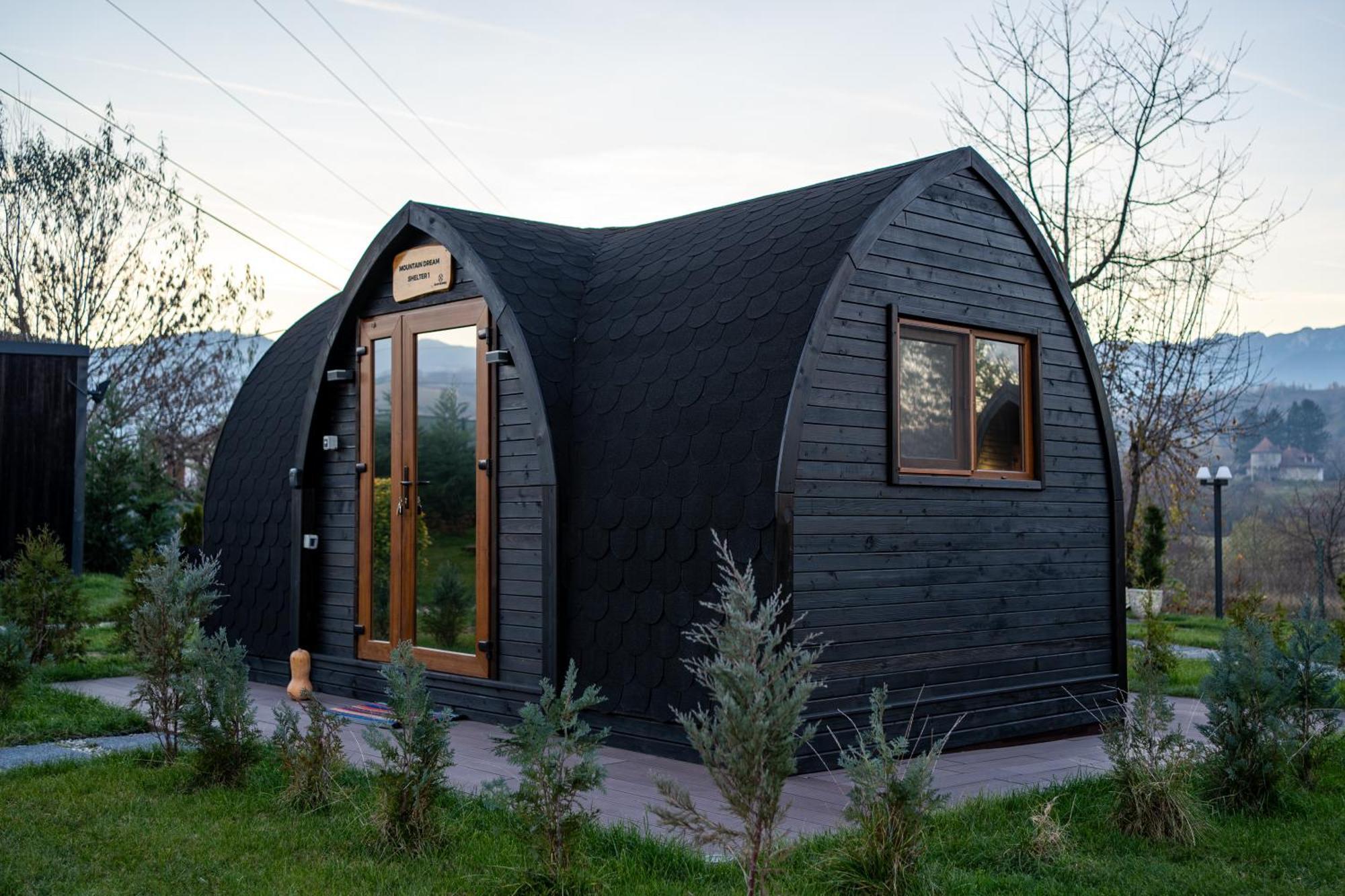 Glamp In Style Pods * Bran (Brasov)