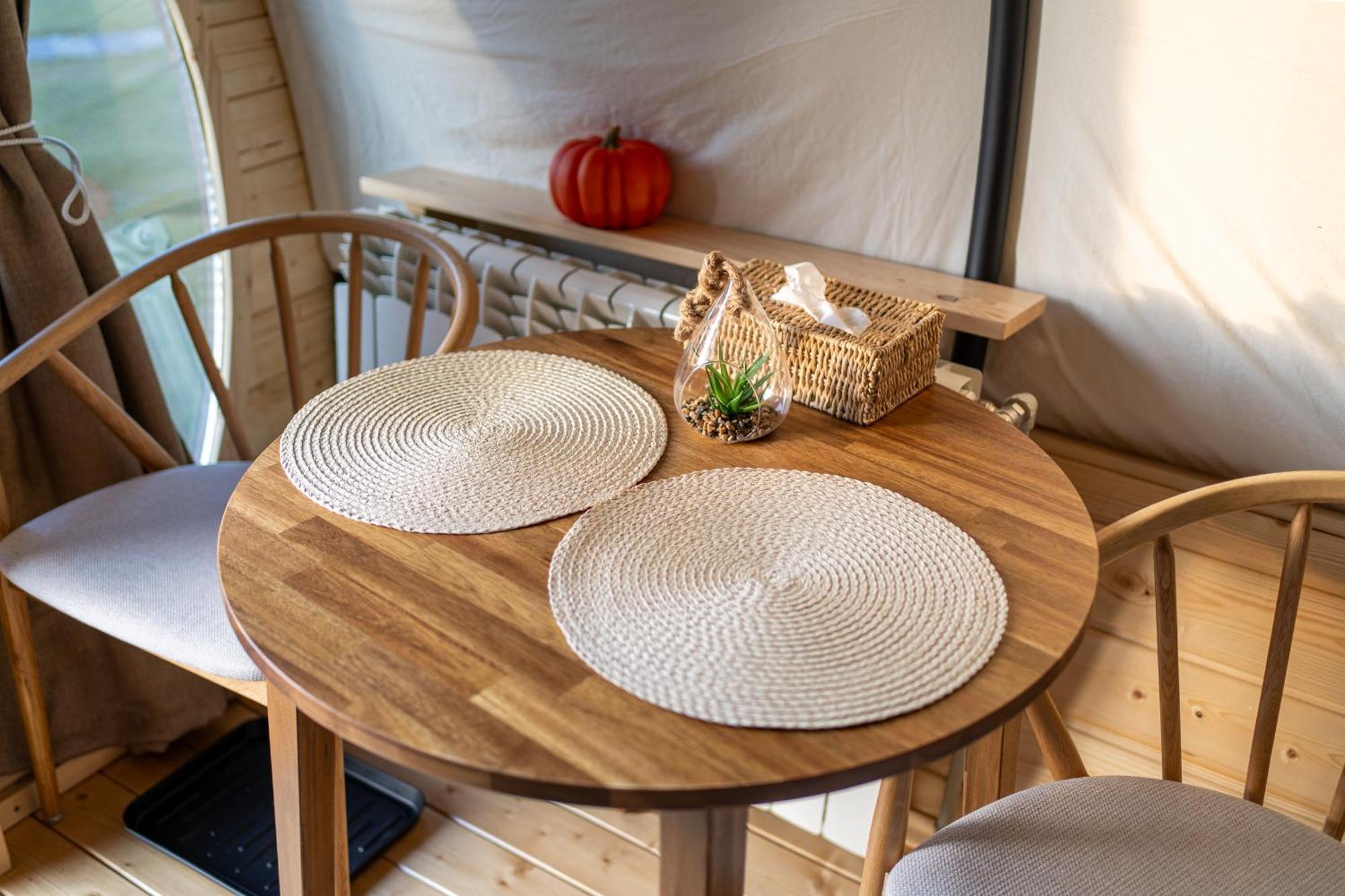 Glamp In Style Pods